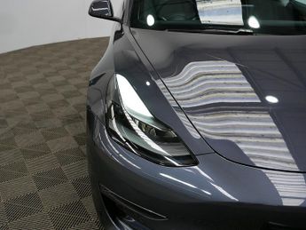 Tesla Model 3 Long Range