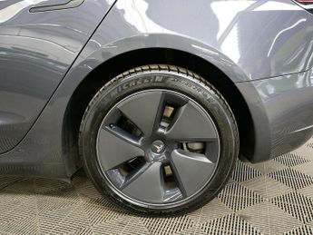 Tesla Model 3 Long Range