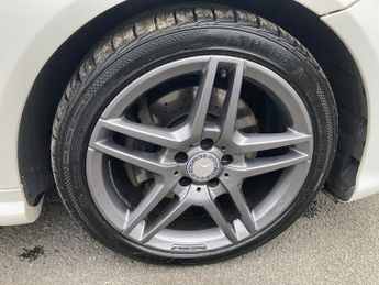 Mercedes-Benz E Class E220d BlueTEC AMG Line