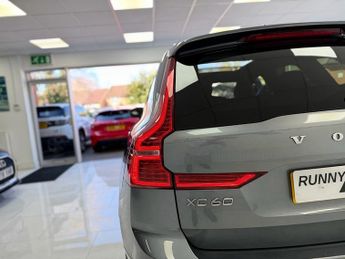 Volvo XC60 h T8 Twin Engine R-Design Pro