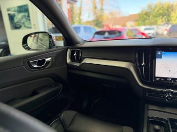 Volvo XC60 h T8 Twin Engine R-Design Pro