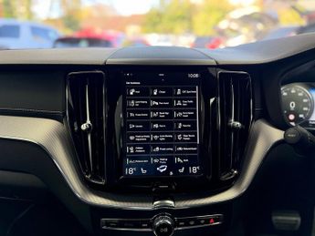 Volvo XC60 h T8 Twin Engine R-Design Pro