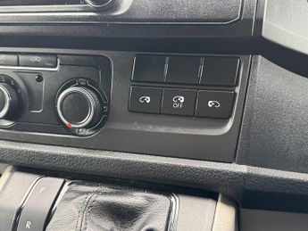 Volkswagen Campervan T6 T32 204 BiTdi DSG SWB