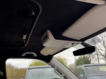 Volkswagen Campervan T6 T32 204 BiTdi DSG SWB