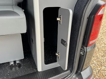 Volkswagen Campervan T6 T32 204 BiTdi DSG SWB