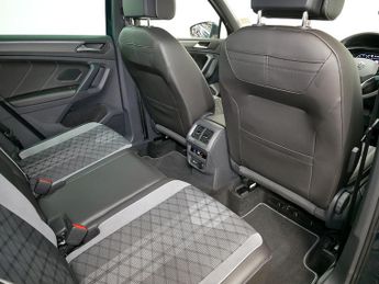 Volkswagen Tiguan TSI R-Line