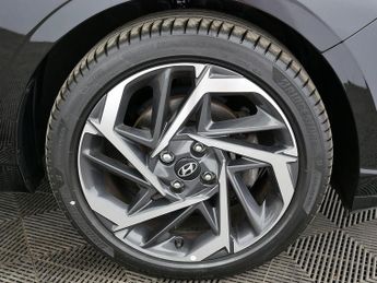 Hyundai i20 T-GDi MHEV Premium