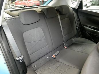 Hyundai BAYON T-GDi MHEV SE Connect