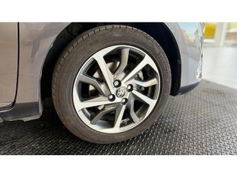 Toyota Yaris 1.5 VVT-h Y20 Bi-tone Hatchback 5dr Petrol Hybrid E-CVT Euro 6 (
