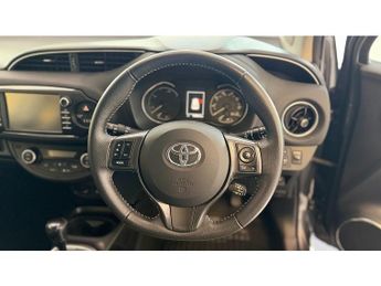Toyota Yaris 1.5 VVT-h Y20 Bi-tone Hatchback 5dr Petrol Hybrid E-CVT Euro 6 (