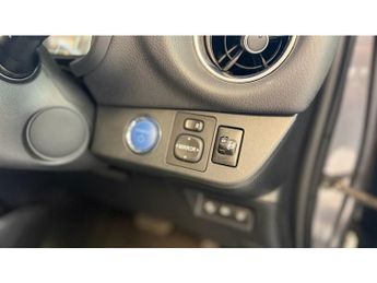 Toyota Yaris 1.5 VVT-h Y20 Bi-tone Hatchback 5dr Petrol Hybrid E-CVT Euro 6 (