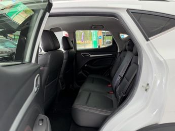 MG MG ZS T-GDI Exclusive