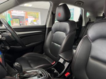 MG MG ZS T-GDI Exclusive