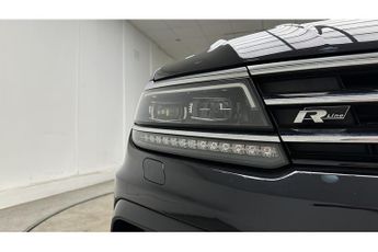 Volkswagen Tiguan TDI BlueMotion Tech R-Line