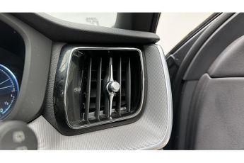 Volvo XC60 h T6 R-Design