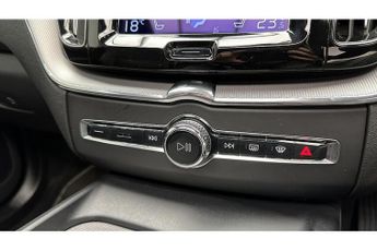 Volvo XC60 h T6 R-Design