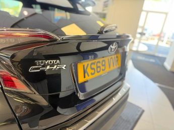 Toyota C-HR 1.8 VVT-h Excel SUV 5dr Petrol Hybrid CVT Euro 6 (s/s) (122 ps)