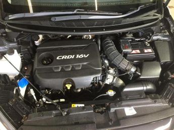 Kia Ceed 1.6 CRDi EcoDynamics 2 Hatchback 5dr Diesel Manual Euro 5 (s/s) 