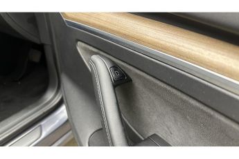 Tesla Model 3 Standard Range Plus