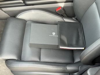 Porsche Taycan Performance Plus 4S