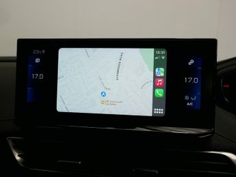 Peugeot 3008 BlueHDi Allure Premium +