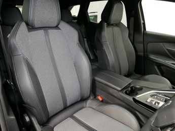 Peugeot 3008 BlueHDi Allure Premium +