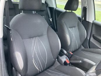 Peugeot 208 HDi Active