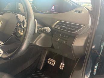 Peugeot 5008 1.2 PureTech GT SUV 5dr Petrol EAT Euro 6 (s/s) (130 ps)