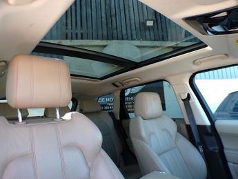 Land Rover Range Rover Sport TD V6 SE