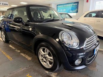 MINI Hatch 1.6 Cooper D Hatchback 3dr Diesel Manual Euro 5 (s/s) (112 ps)