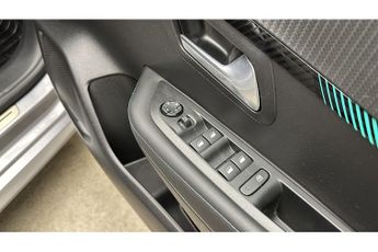 Peugeot E-208 Allure Premium +