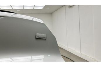 Volvo XC40 h T5 Twin Engine R-Design