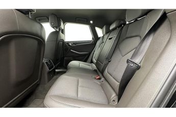 Porsche Macan T
