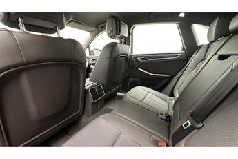 Porsche Macan T