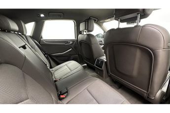 Porsche Macan T