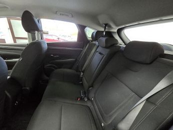 Hyundai TUCSON T-GDi MHEV SE Connect