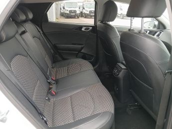 Kia XCeed GDi 3