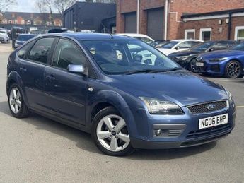 Ford Focus 1.6 Zetec Climate Hatchback 5dr Petrol Automatic (184 g/km, 99 b