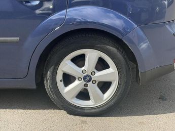 Ford Focus 1.6 Zetec Climate Hatchback 5dr Petrol Automatic (184 g/km, 99 b