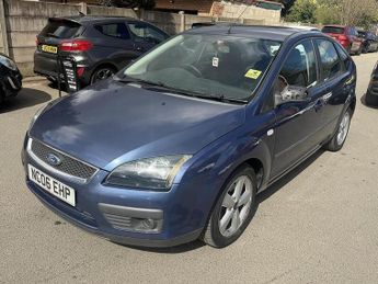 Ford Focus 1.6 Zetec Climate Hatchback 5dr Petrol Automatic (184 g/km, 99 b