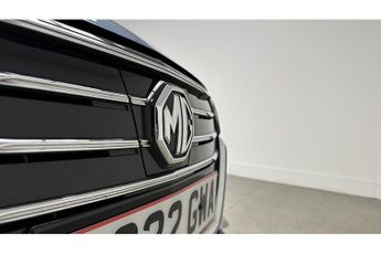 MG MG5 Exclusive Long Range