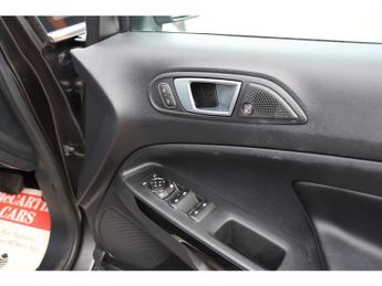 Ford EcoSport T EcoBoost Titanium