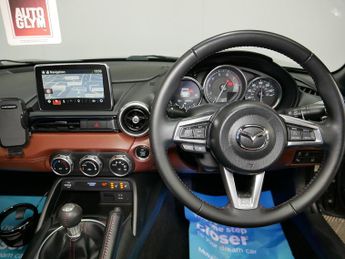 Mazda MX-5 RF SKYACTIV-G Sport Nav