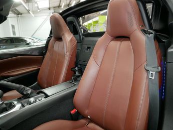 Mazda MX-5 RF SKYACTIV-G Sport Nav