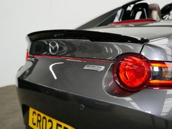 Mazda MX-5 RF SKYACTIV-G Sport Nav