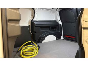Volkswagen ID. Buzz Cargo Pro Commerce Plus