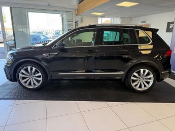 Volkswagen Tiguan TDI R-Line SUV 2.0 Automatic Diesel