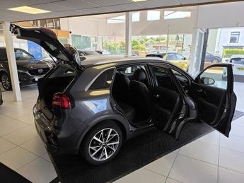 Kia Niro 1.6 GDi 4 SUV 5dr Petrol Hybrid DCT Euro 6 (s/s) (139 bhp)