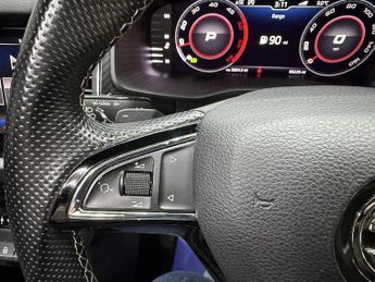 Skoda Kodiaq 2.0 TDI SportLine SUV 5dr Diesel DSG 4WD Euro 6 (s/s) (7 Seat) (