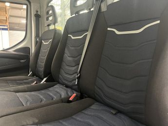 Iveco Daily 2.3D HPI 14V 35S 3450 Dropside 2dr Diesel Euro 6 (s/s) (136 ps) 